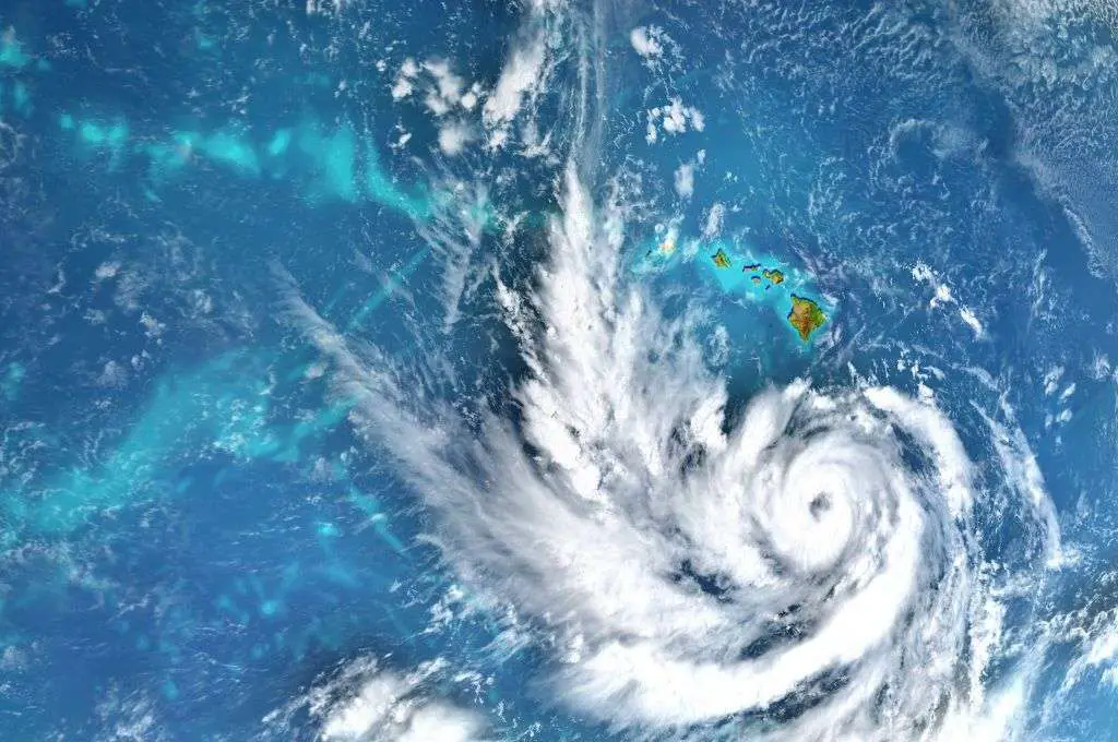 hurricane season in hawaii summer