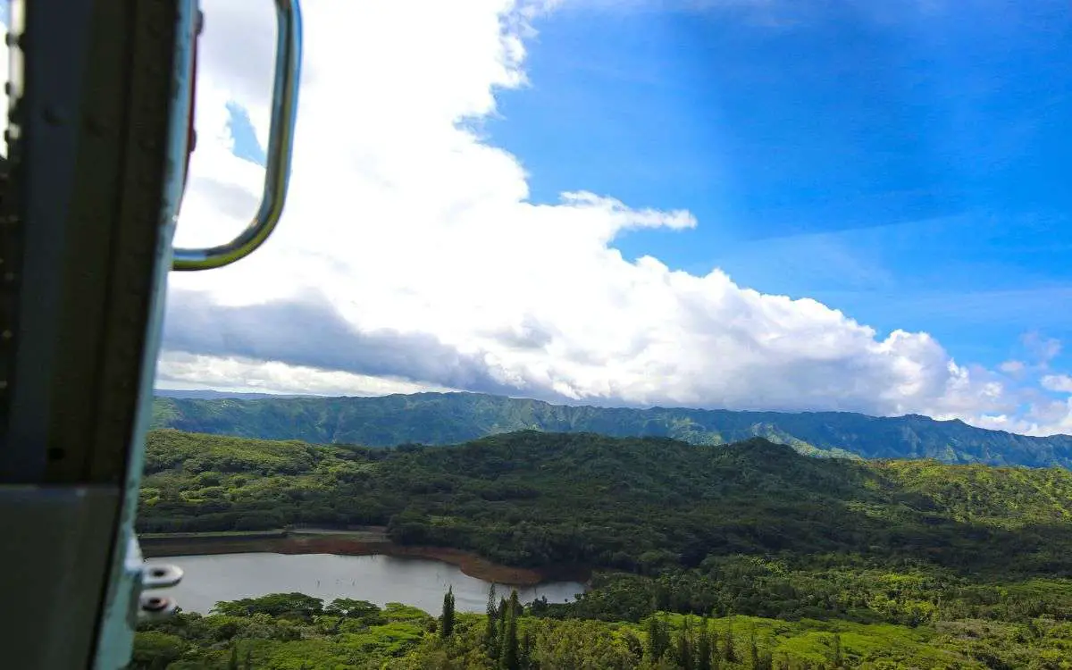 things to do in kauai helicopter tour