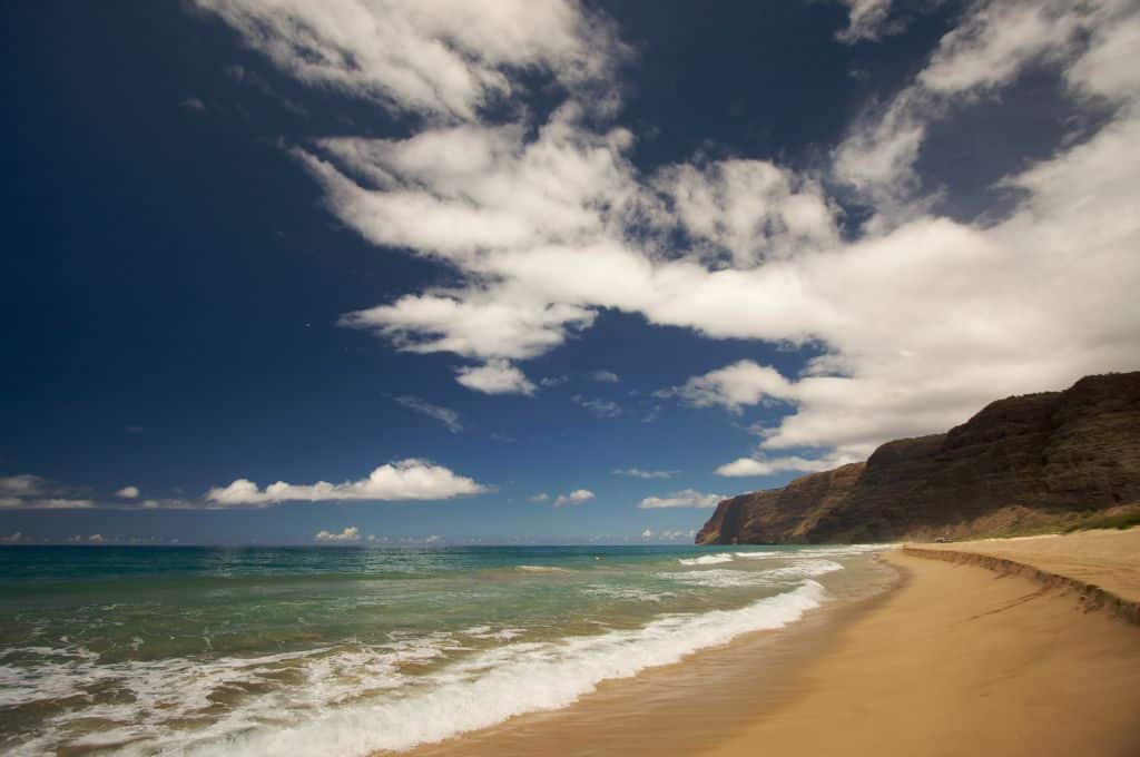 best beaches in kauai - polihale beach