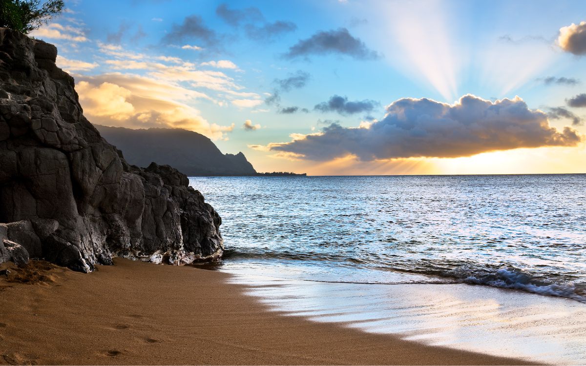 Guide to Hideaways Beach Kauai: Pali Ke Kua Beach on the North