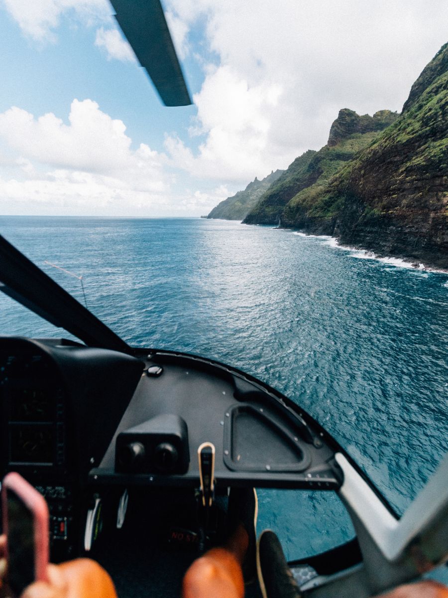 travel between islands in hawaii - helicopter