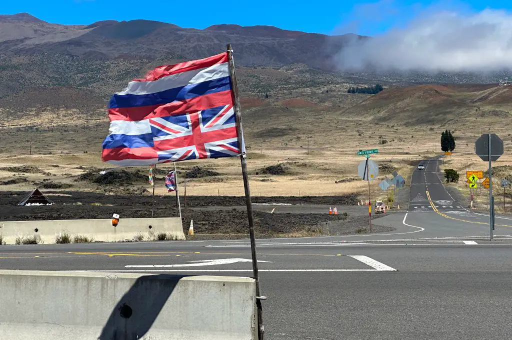 Hawaiian Flage Inverted at Mauna Kea - Hawaiian Holidays