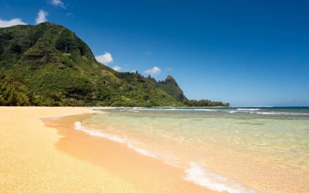 Tunnels Beach in Kauai (Makua Beach):  Ultimate Guide to the Best Snorkeling Beach on Kauai