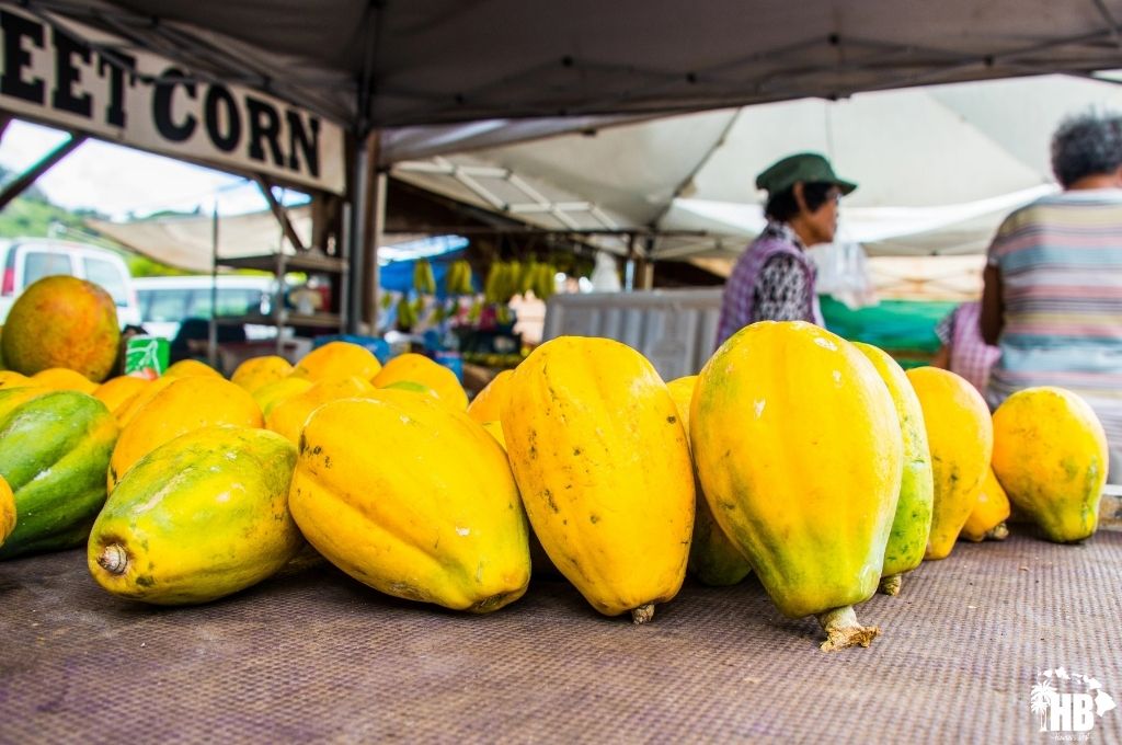 farmers market on maui