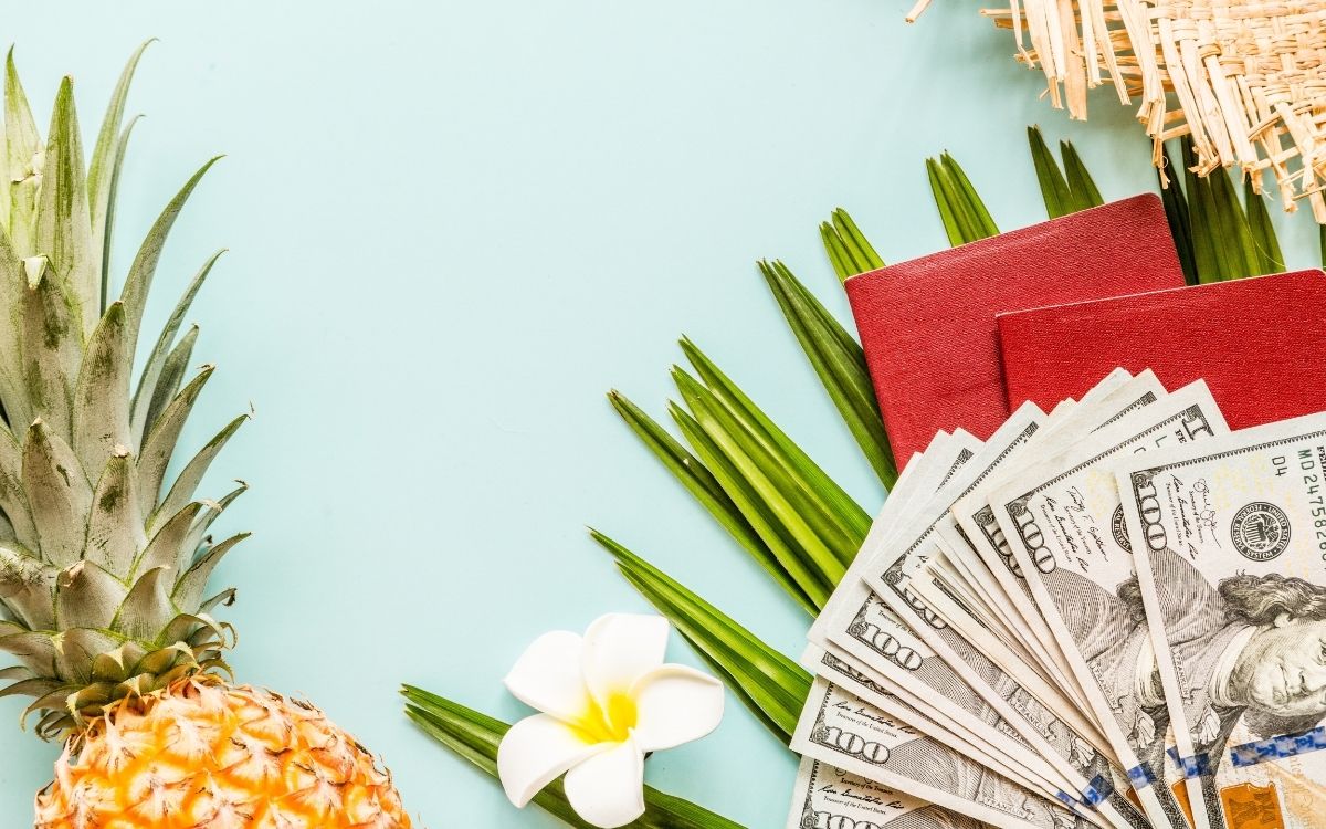 hawaii travel tips to save money