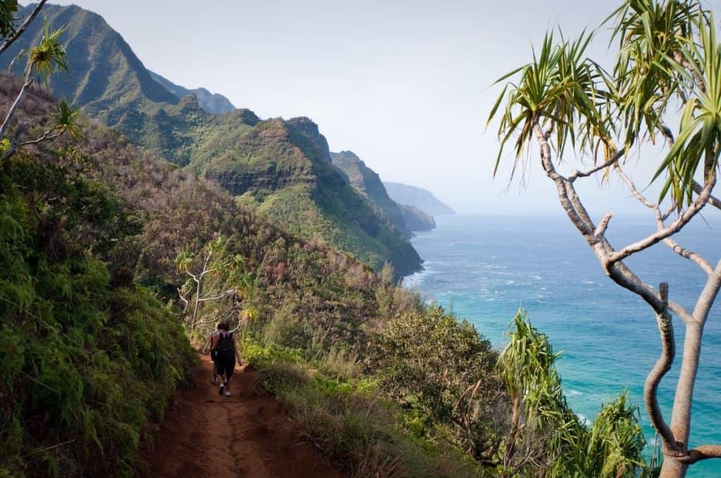 maui vs kauai - kalalau trail on kauai