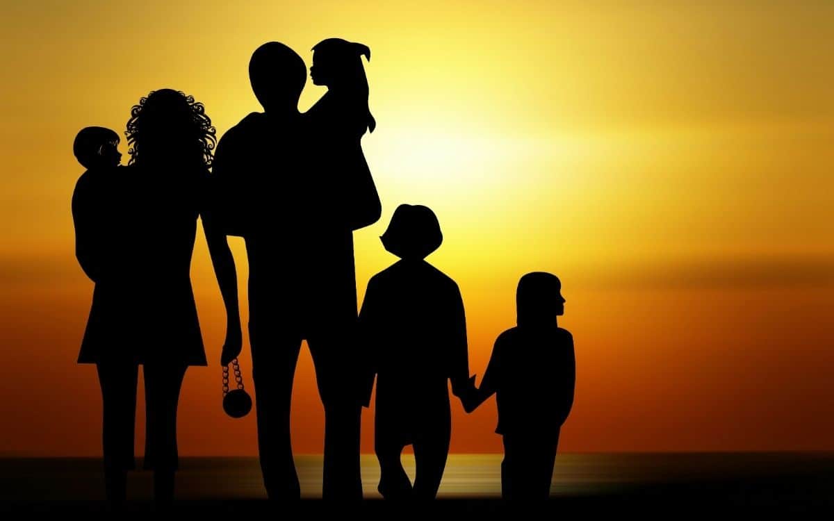 are visitors welcome in hawaii